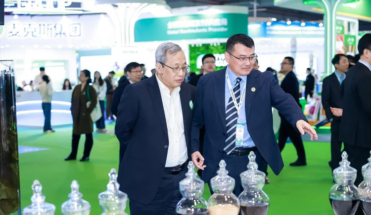 凤凰网新三农报道——科技引领，走向国际，bv伟德国际1946亮相CAC2024