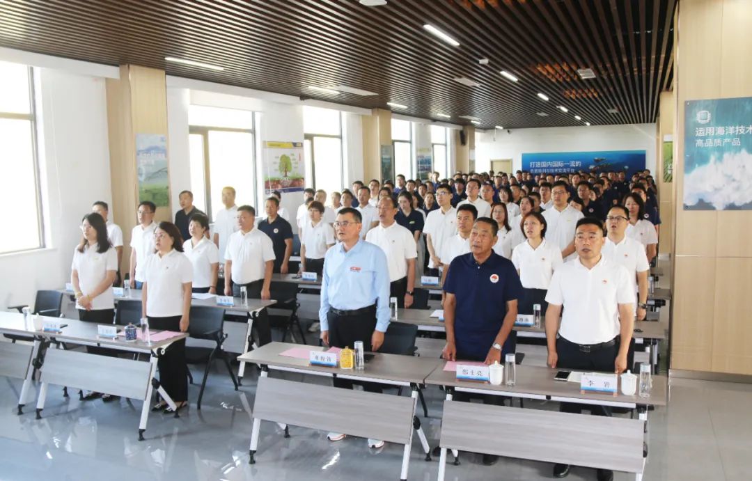 bv伟德国际1946成立二十五周年表彰大会隆重举行